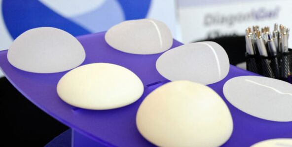 types d'implants d'augmentation mammaire